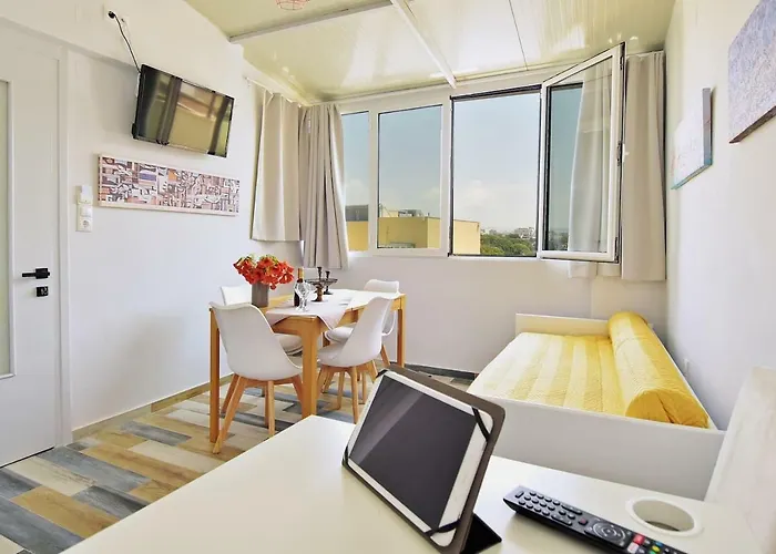 Museum Loft Apartment, With City View.